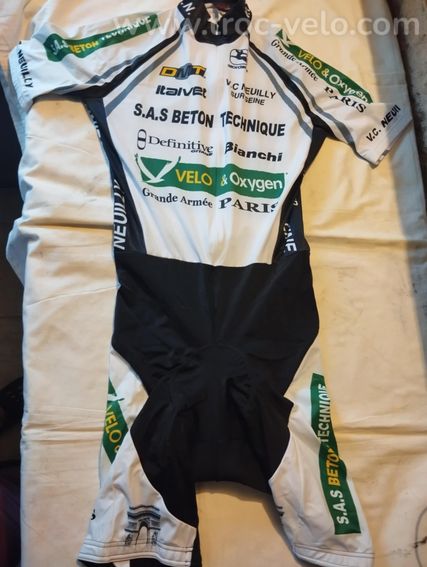 vends Combinaison Clm Manches Courtes Vc Neuilly Neuves et d Occasion - 8