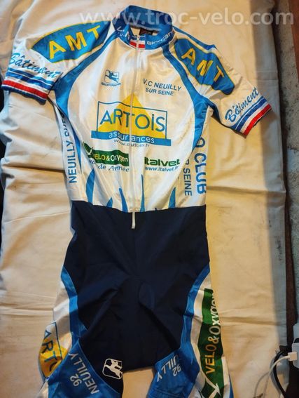vends Combinaison Clm Manches Courtes Vc Neuilly Neuves et d Occasion - 11
