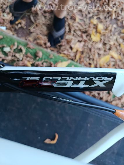 Cadre VTT giant xtc full carbone 29 pouces - 7