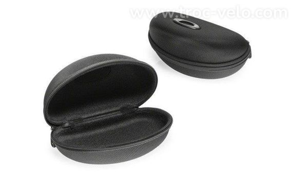 Etui à lunettes OAKLEY Sport Soft Vault.    - 3