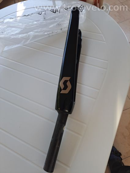 Fourche Scott addict rc 20 - 2