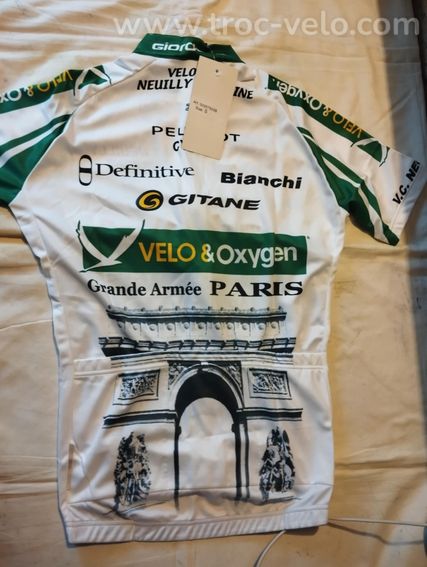 vends  Maillots  Manches  Courtes  Vc Neuilly  Neuf  - 2