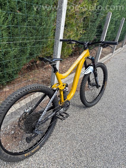 vtt giant tout suspendu - 2