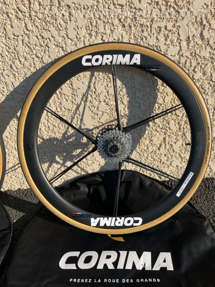 Paire de Roues Corima 45 MCC 28" TUBELESS DX - 4