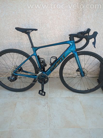 Vélo de course Giant électrique  - 2