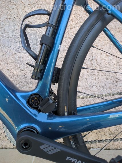 Vélo de course Giant électrique  - 7