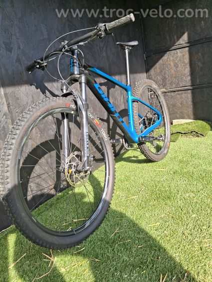 VTT Giant XTC Advanced 29 2 carbone – Taille M – Shimano SLX 12v - 7
