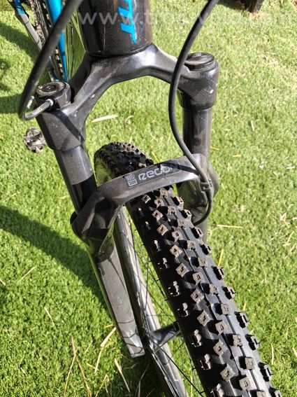 VTT Giant XTC Advanced 29 2 carbone – Taille M – Shimano SLX 12v - 9