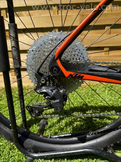 KTM Myroon master  - 2