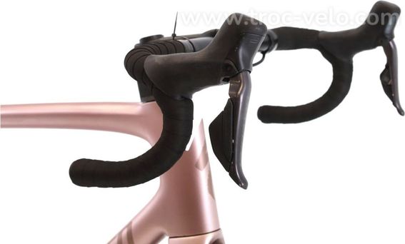 Produit Reconditionne Specialized Tarmac Sl8 Di2 12v Rose Velo De Route Tres Bon Etat - 6