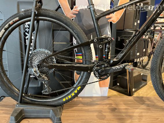 GIANT Anthem Advanced Pro 2022 - Sram AXS - 2