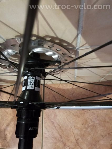 Roue arrière Legend Wheels disc RS  - 3