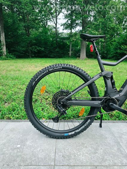 Scott Genius eRIDE 910 (EU) 2021 — Taille L — Carbone — 4 km seulement — Comme Neuf + accessoires - 3