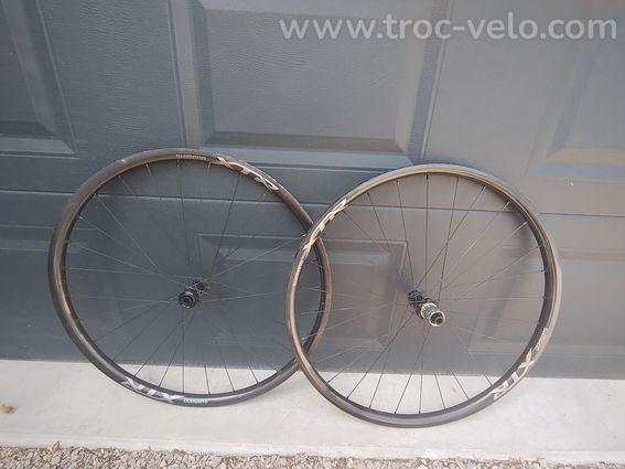 Roues SHIMANO Cyclocross