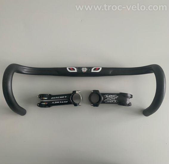 Cintre vélo route avec 2 potences