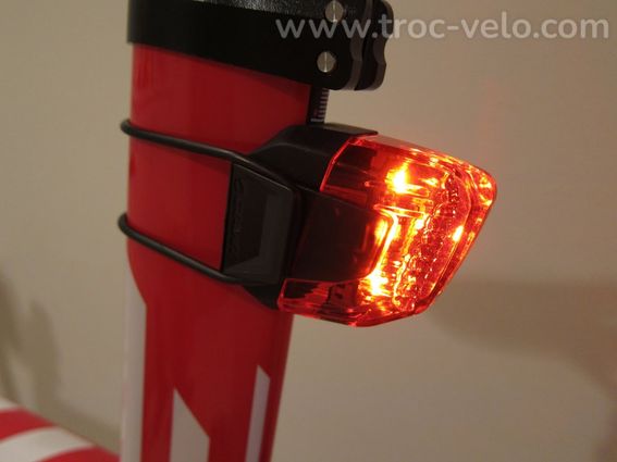 Eclairage Arrière GIANT NUMEN AERO TL 3 LED Ultra Bright  - 3