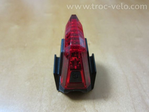 Eclairage Arrière GIANT NUMEN AERO TL 3 LED Ultra Bright  - 4