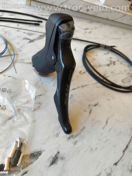 Manette droite Shimano 105 ST-R7000 11v neuve + câbles/gaines - 2