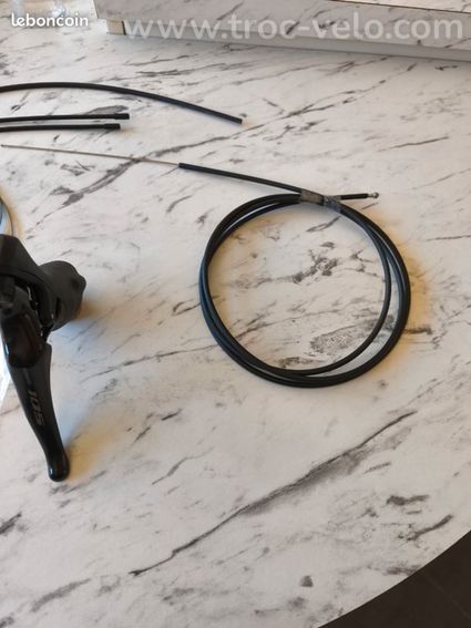 Manette droite Shimano 105 ST-R7000 11v neuve + câbles/gaines - 5