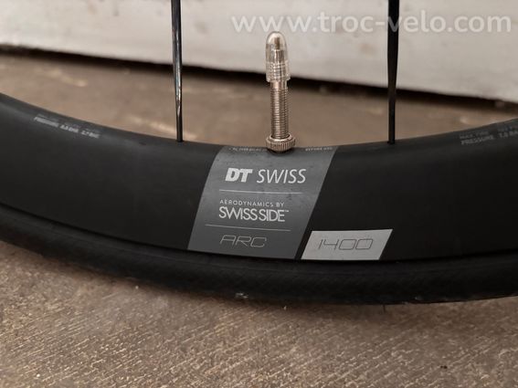 BMC Roadmachine four roues DT Swiss ARC - 4
