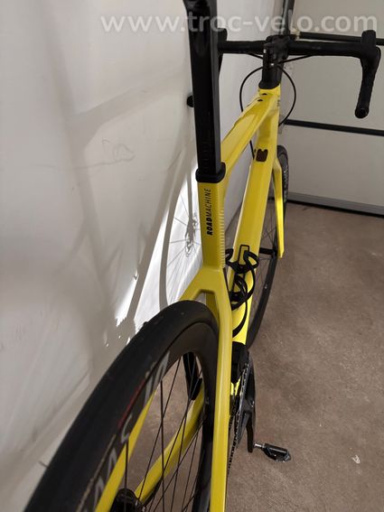BMC Roadmachine four roues DT Swiss ARC - 7