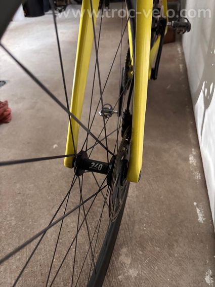 BMC Roadmachine four roues DT Swiss ARC - 8