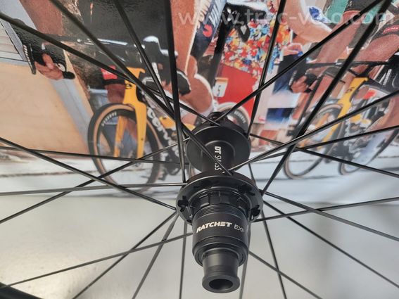 NEUF ! Paire de roues carbone DT Swiss ERC 1100 55mm - 2