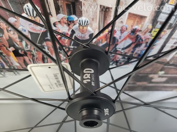 NEUF ! Paire de roues carbone DT Swiss ERC 1100 55mm - 3