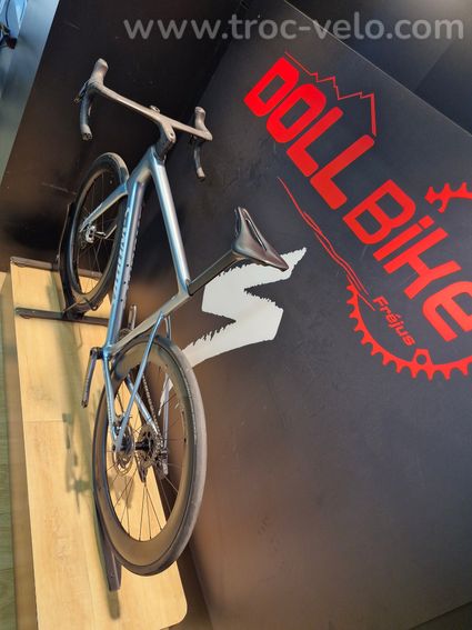 SPECIALIZED TARMAC SL8 S WORKS T61 - 3
