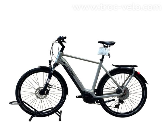 Cube Touring Hybrid Pro 625 Vélo électrique Shimano Deore 2023 - 2