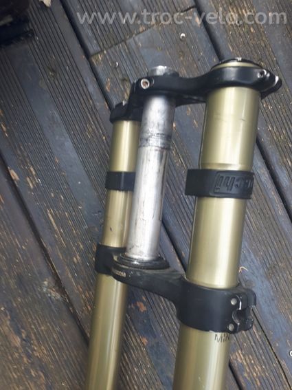 Fourche MARZOCCI BOMBER 380 DH Double T 200mm - 7