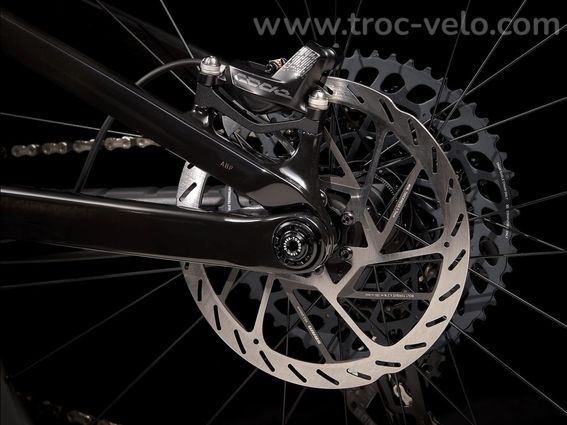 Vtt Electrique Tout Suspendu Trek Fuel Exe 9 8 12v 360 Wh Tq 50nm 29 Noir Velo D Exposition - 8