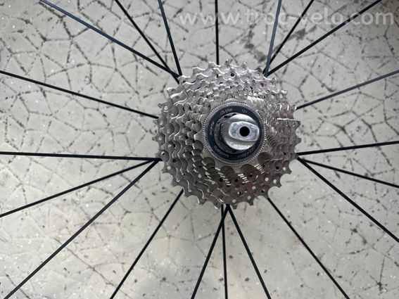 Paire de roues carbone à boyaux – Avant Oderen Raon / Arrière Mavic Cosmic – Patins - 5