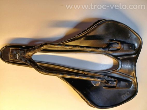 Selle Italia carbone SLR 3D en parfait état - 5