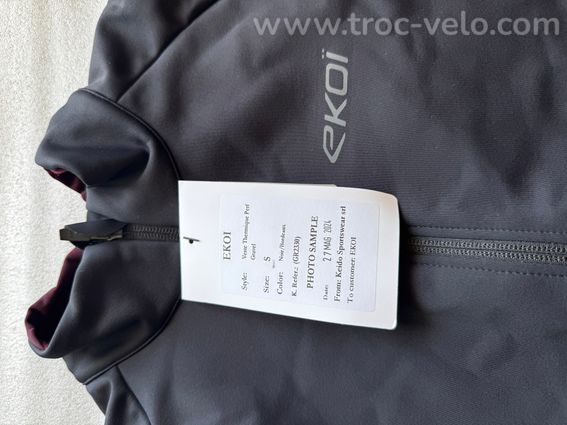 Veste taille S neuve Ekoï - 2