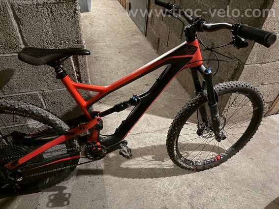 VTT Tout suspendu YT Jeffsy CF PRO