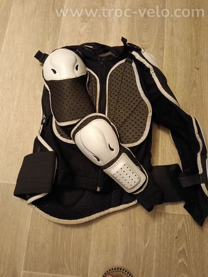 plastron de protection vtt - 2
