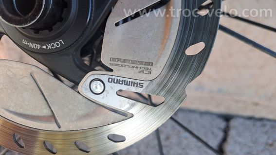 Paire de roues carbone Corima — Freinage disque — Complètes - 6