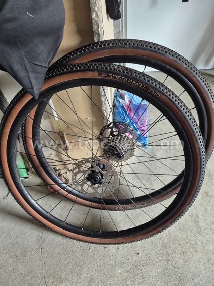 Roues Bontrager Paradigm SL