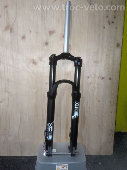 Fourche SR SUNTOUR XCR 32 boost 120mm neuve