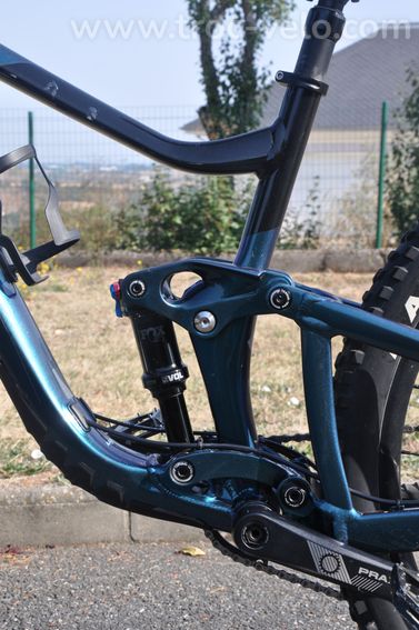 Giant Trance x - 3