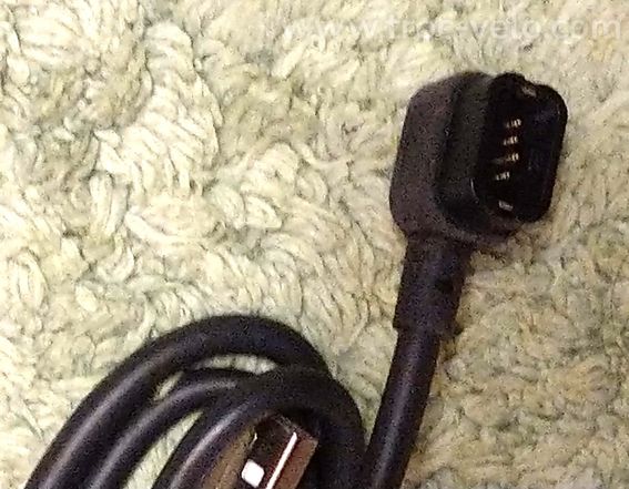 CONNECTEUR DE CHARGE Di2 Shimano EW-EC300 - 2