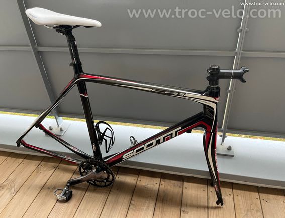 Scott CR1 cadre - 3