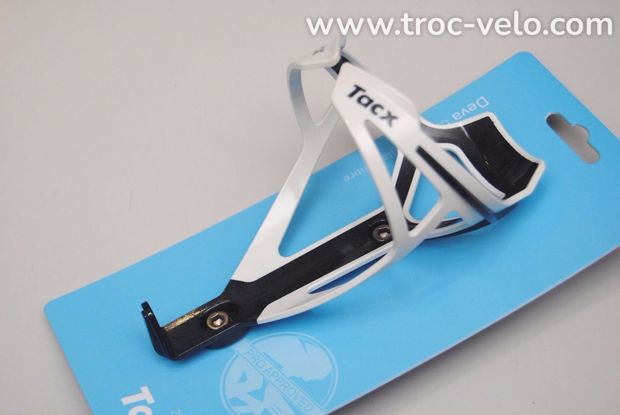 2 Porte-Bidons TACX DEVA fibre de Carbone. - 7