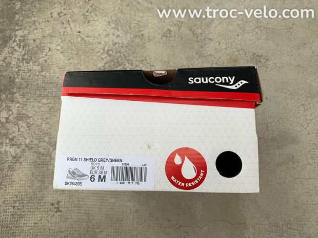 Saucony PRGN 11 T38 - 5