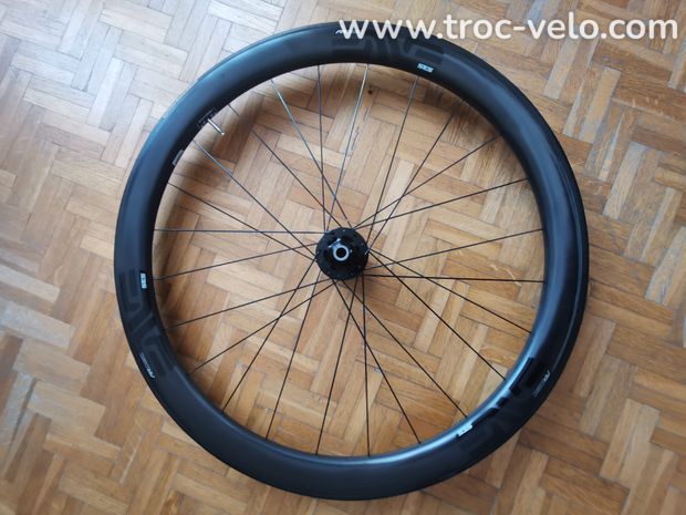 Paire de roues ENVE SES 3.4 AR - Chris King R45D - 5