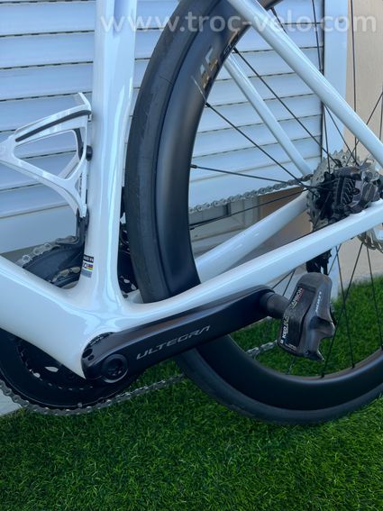 Colnago v4 - 3