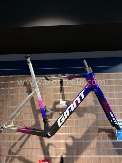 Kit Cadre Vélo Route Giant Propel Advanced SL Team Jayco AlUla taille ML