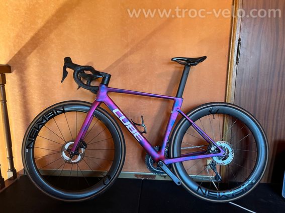 Vélo cube Lightning air C68x