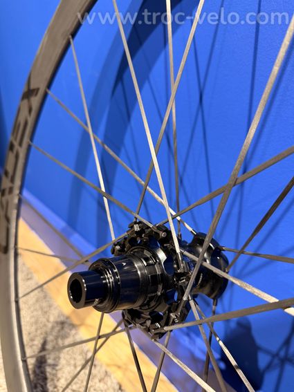 Paire de roue carbone Cadex 36 36mm - 2